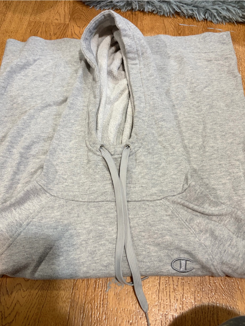 Champion Light Gray Women’s Pullover Hoodie with Drawstring